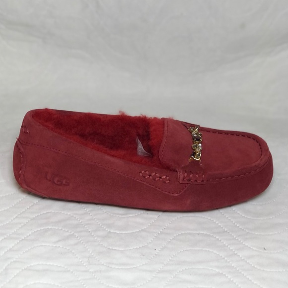 NIB UGG W Ansley Charm Gem Size: 7 - Picture 2 of 5